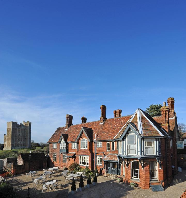 Crown And Castle Orford Exterior foto